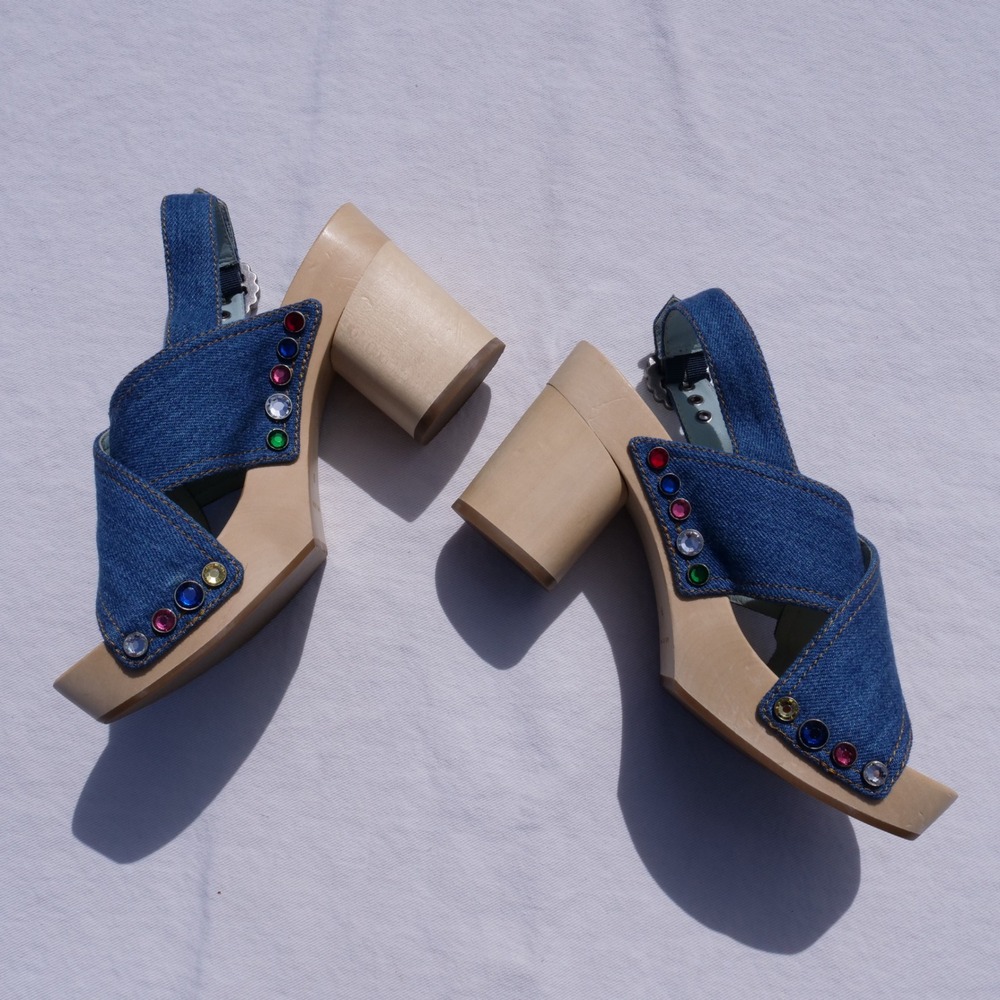 Modern does 70s Marc Jacobs Linda bejeweled criss cross denim platform clog - Picture 2 of 11